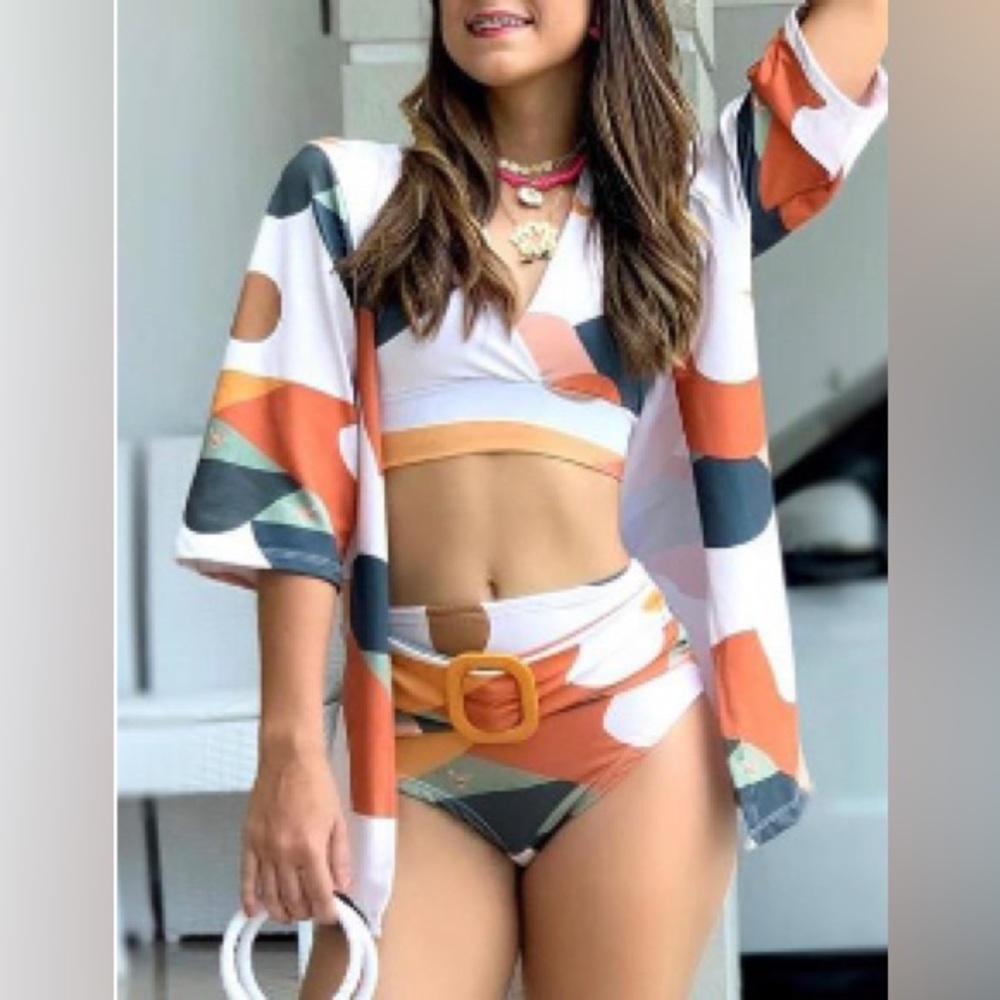 🧡NEW 3 PCS Allover Print V-Neck Bikini Set With Cover Up🧡
